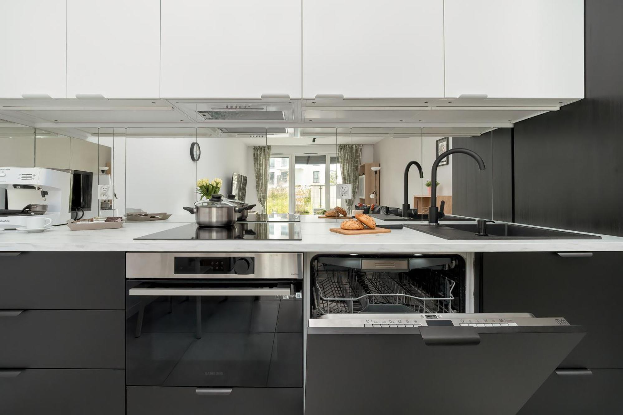 Sea And Stadium Apartments In Good Design With Parking & Garden By Rent Like Home Gdansk Exterior photo